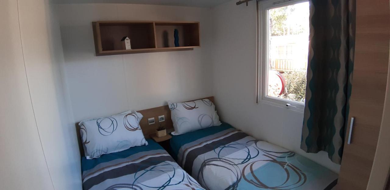 Mobil Home 6 Places Climatise Сен-Жан-де-Мон Екстериор снимка